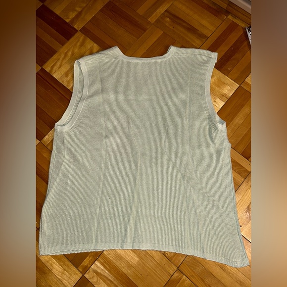 One on one | knit light green tank v-neck cotton blend | size M - Picture 2 of 8